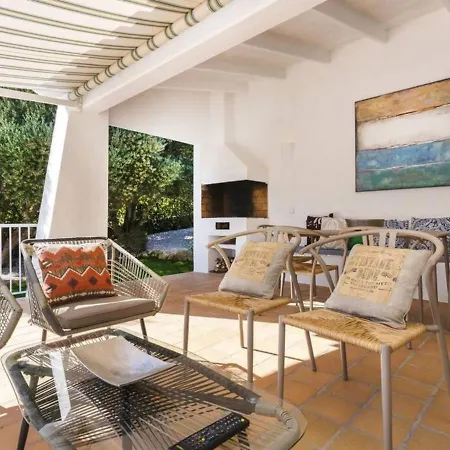 Bini Bella Villa Binibeca