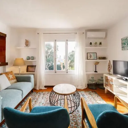 Bini Bella - Ideal For Families, Fenced Pool, Ac, Wifi, Villa